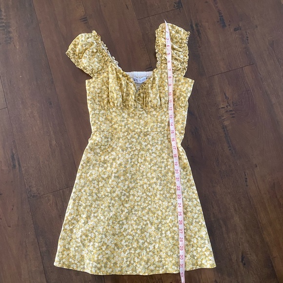 Zara Yellow Printed Mini Dress XS - Picture 14 of 14